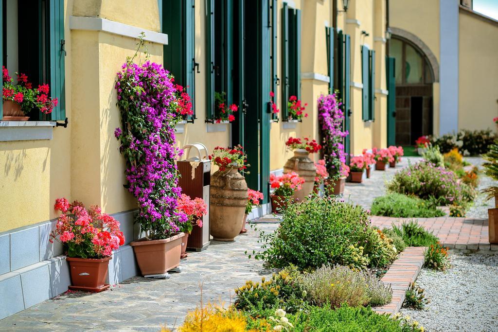 Millefiori La Corte Delle Rose Rovigo Bagian luar foto